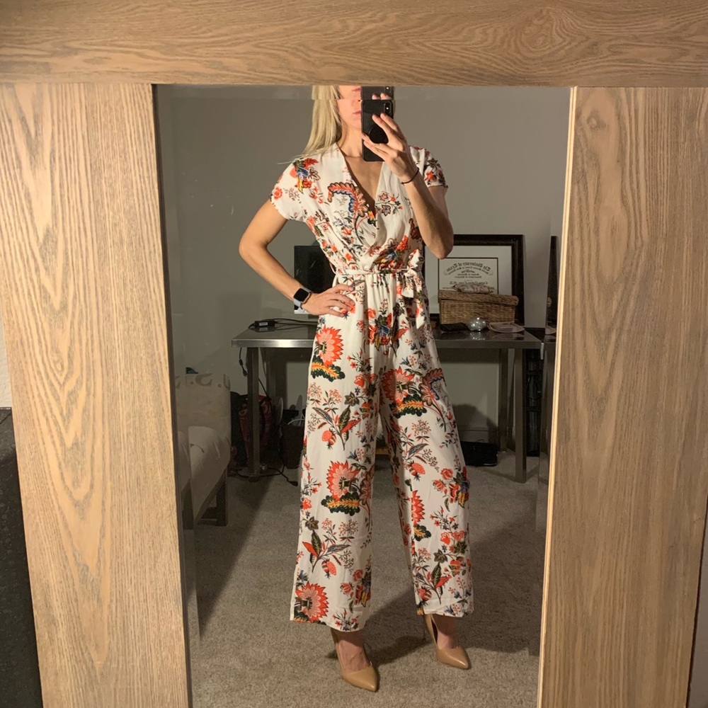 Floral Capped Sleeve Jumpsuit